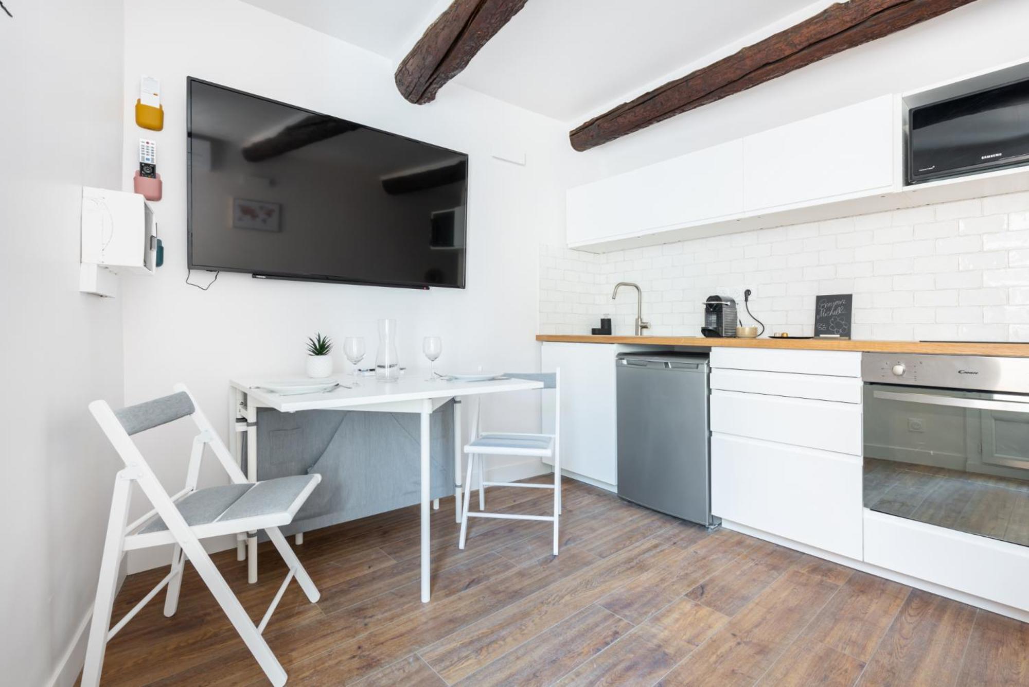 Lou Baou - Calme - Lumineux - Wifi Apartment Gardanne Room photo